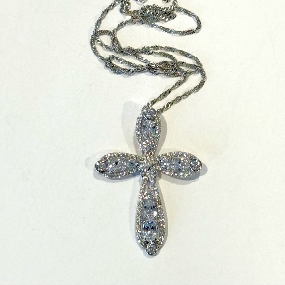 FZN Sterling Silver 925 CZ Stones Sparkly Cross Pendant Necklace Religious - Picture 5 of 12